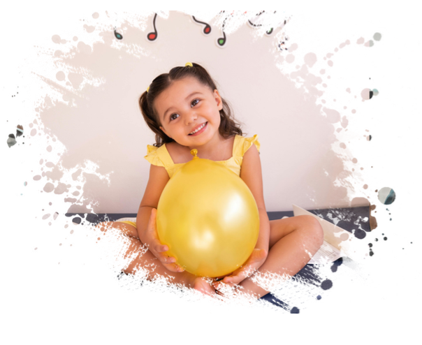 enfant avec ballon